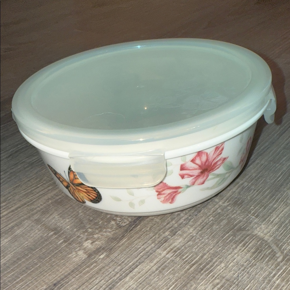 Lenox Butterfly Meadow Serving and Storage Bowl with Lid